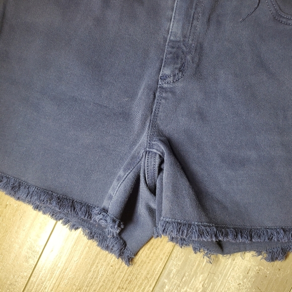 Michael Kors Studded Indigo Blue Raw Hem Women's Shorts Size 2 EUC - Picture 14 of 16
